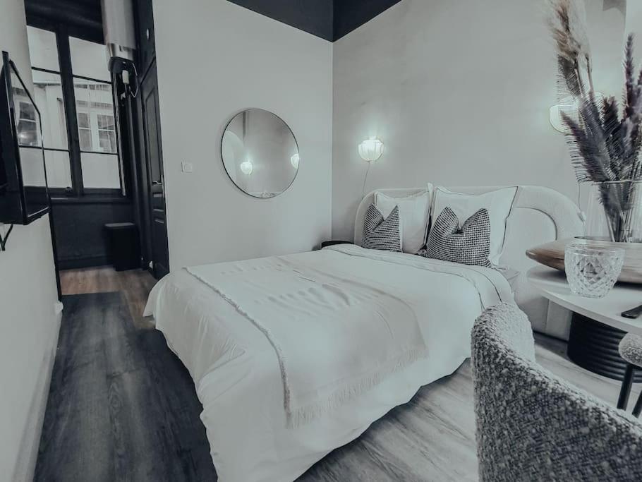 Apartment Opium *